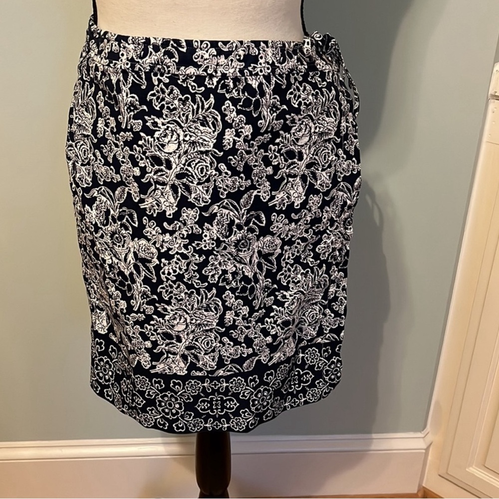 Ann Taylor Skirt